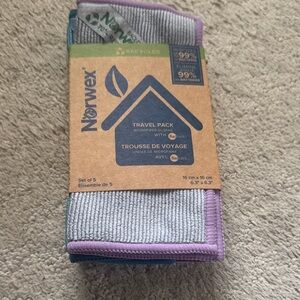 Norwex Microfiber Cloth Set with Purple Trim